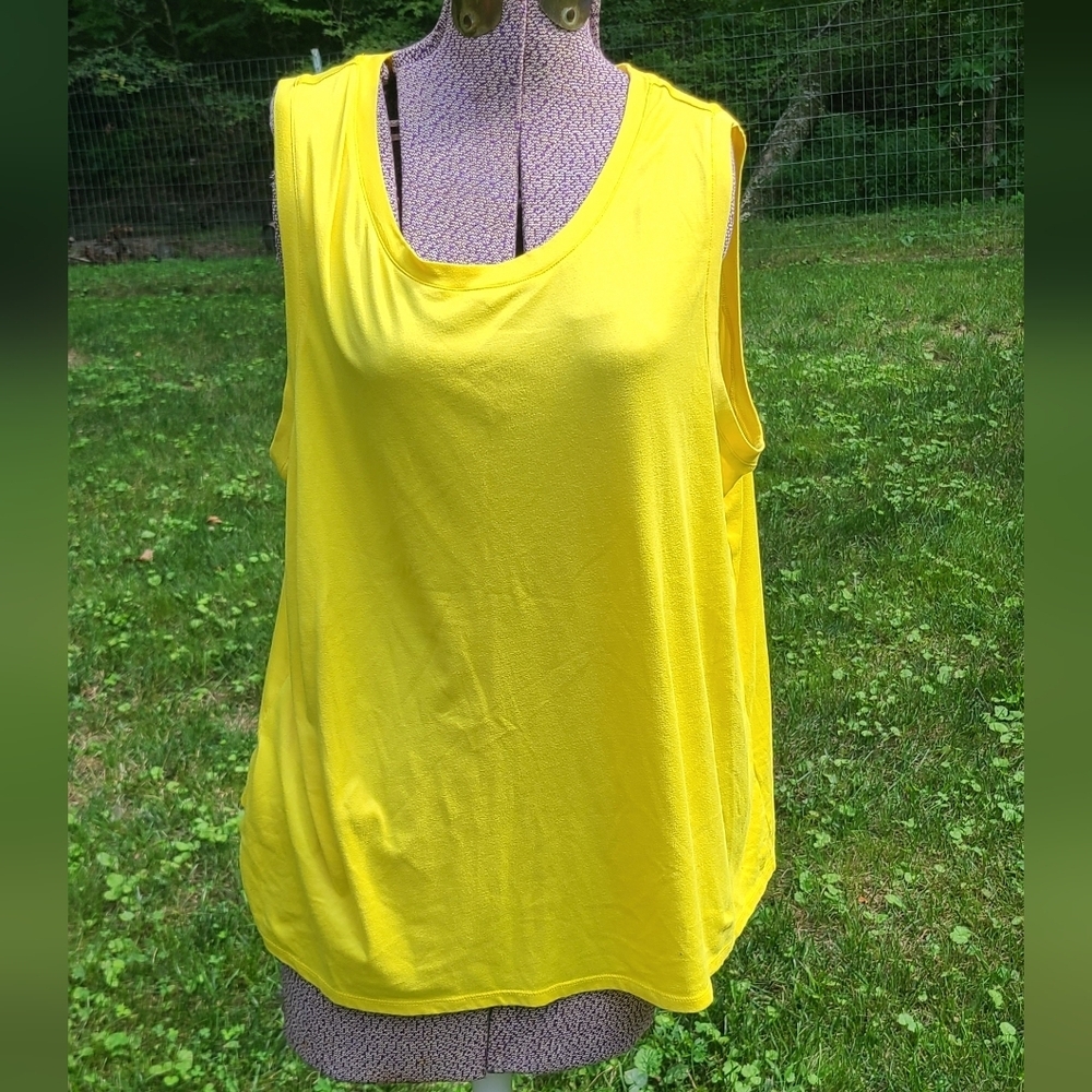 Womens Cuddle Duds yellow tank top size Large